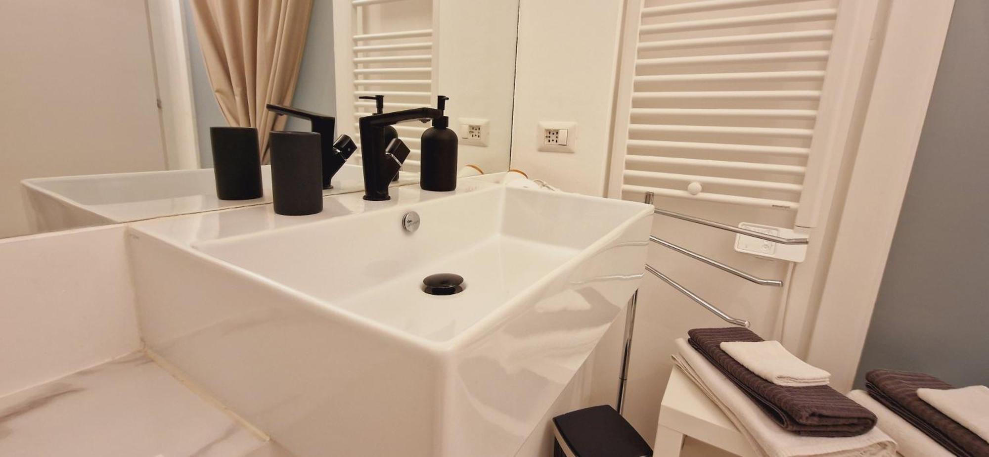 Central Loft Carina Ideale Per Visitare Il Centro Di Torino エクステリア 写真
